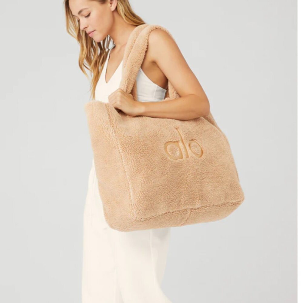 LIKE NEW ALO Foxy Sherpa Tote, Camel - Picture 2 of 5